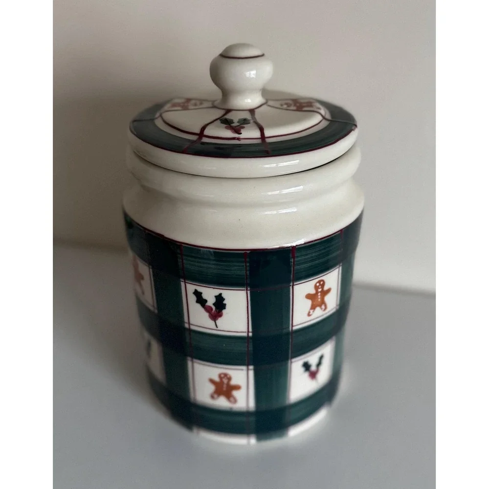 Vintage Hartstone Pottery Gingerbread Holly Cookie Jar
